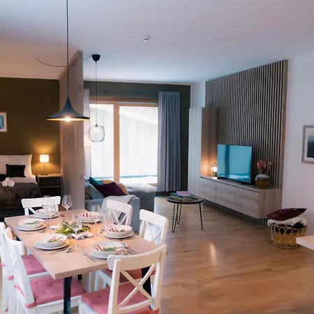 Peak Haven Pohorje Gæstehus